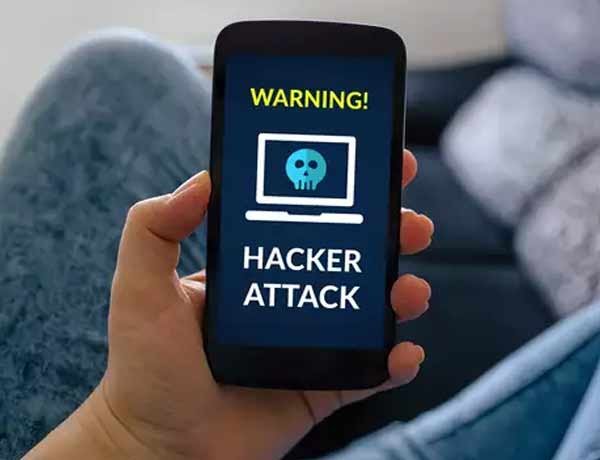 इस कंपनी को पैसा दीजिये और किसी का भी फोन Hack करवा लीजिये-NewsAsr